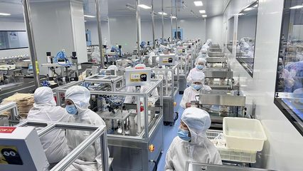 新一代國民烘焙品牌「小白心里軟」,參加第二十三屆中國國際投資貿易投洽會重大項目集中簽約儀式!